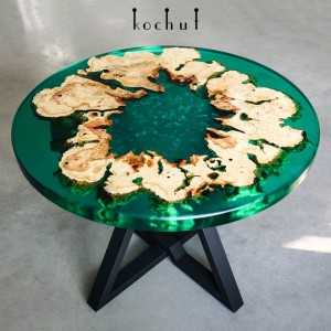  Dining table «Malachite constellation». California maple, epoxy resin, polyurethane