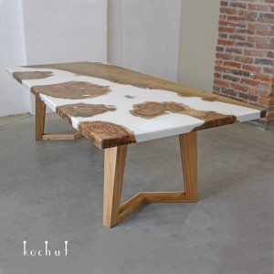 Dining table «Jasper». Rock elm, white epoxy resin