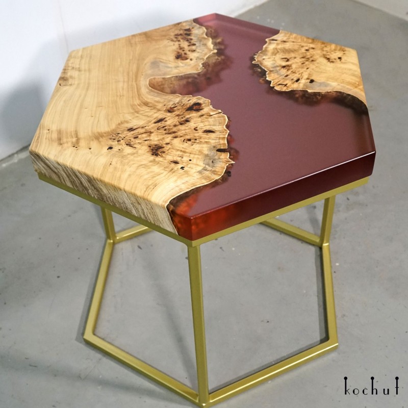 Hexagon — coffee table from poplar and epoxy resin