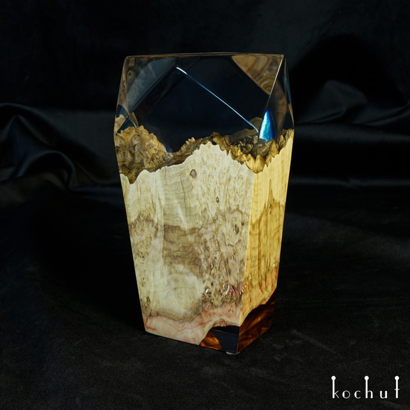 Elemental crystal «Water». Elm, transparent epoxy resin