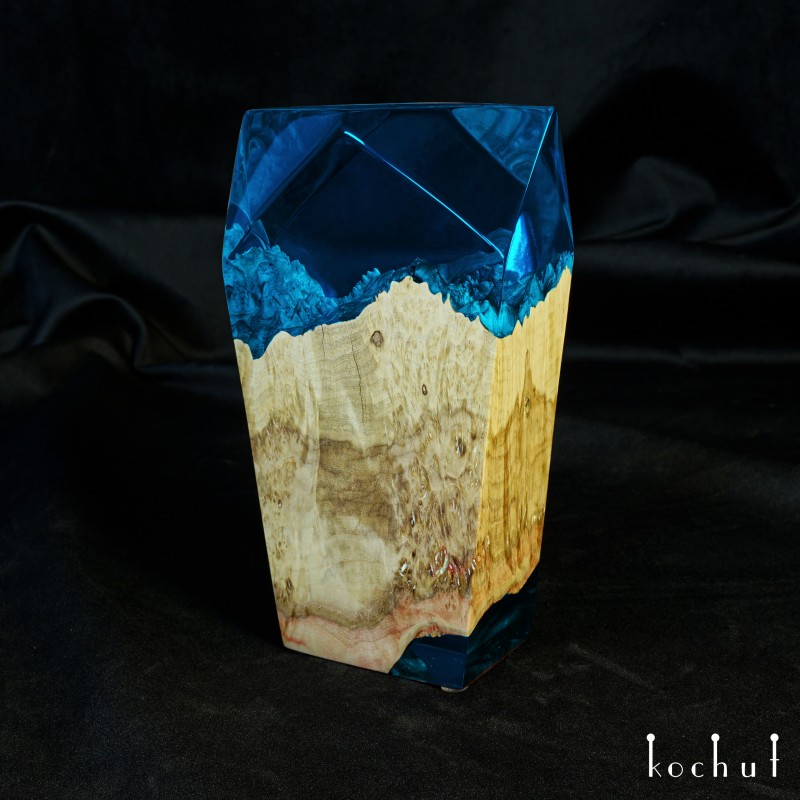 Big crystal of elements «Water». California maple, blue epoxy resin