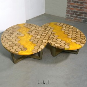 Set of coffee tables «Honeycombs». Oak, yellow pearl epoxy resin, polyurethane 