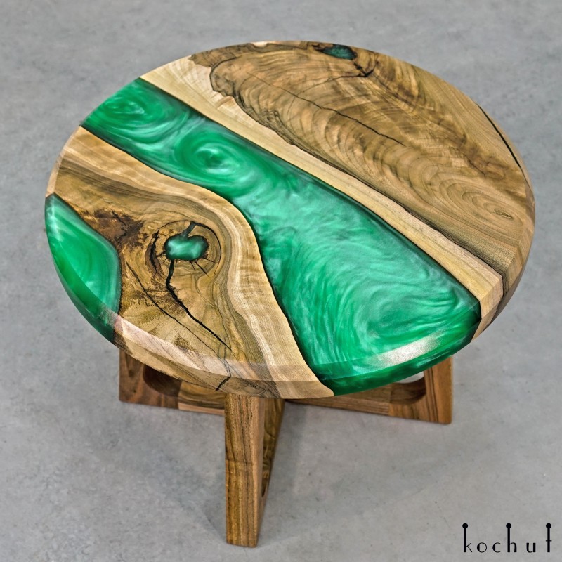 Сoffee table «Emerald». European walnut, epoxy resin, oil-wax