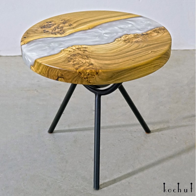Shiro — coffee table made of elm and epoxy resin