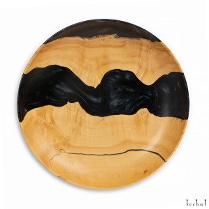 Декоративна тарілка «Саторі. Онікс». Клен, чорна перламутрова епоксидна смола, поліуретановий лак
