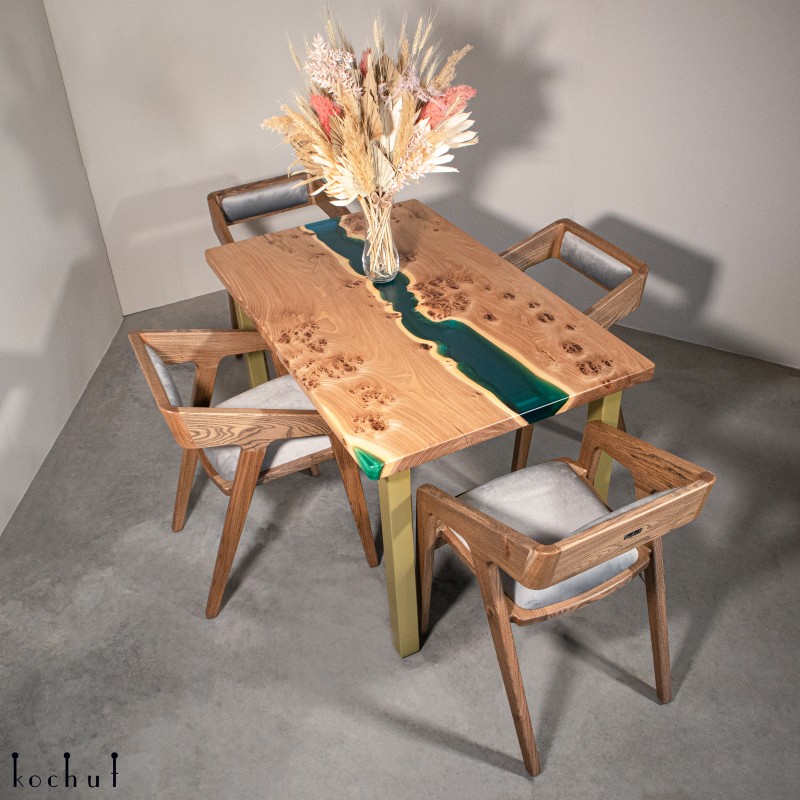 Dining table «Damascus». Elm, epoxy resin, polyurethane