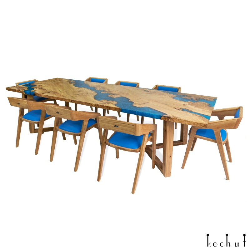Dining table «Oceanida». Elm, blue pearl epoxy resin, polyurethane 