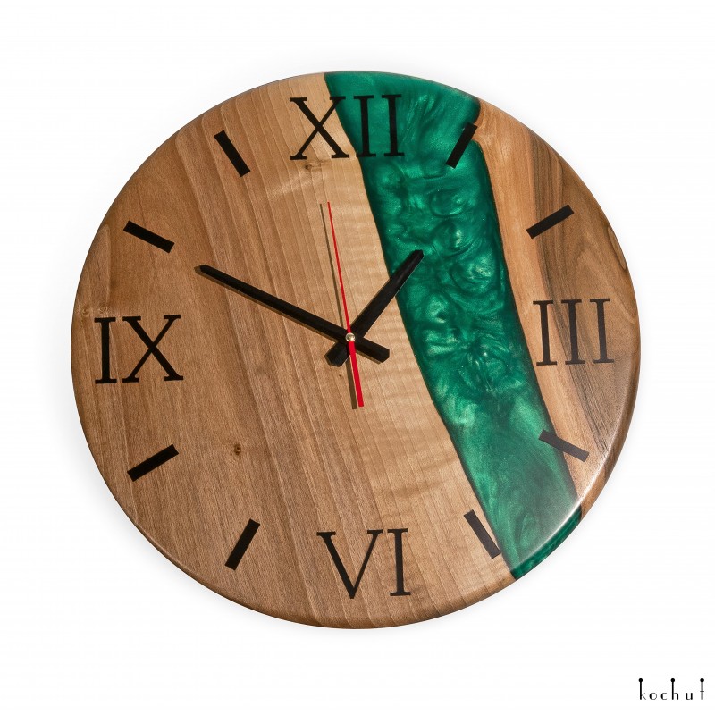 Wall clock «Continuum». European walnut, green pearl epoxy resin, polyurethane 