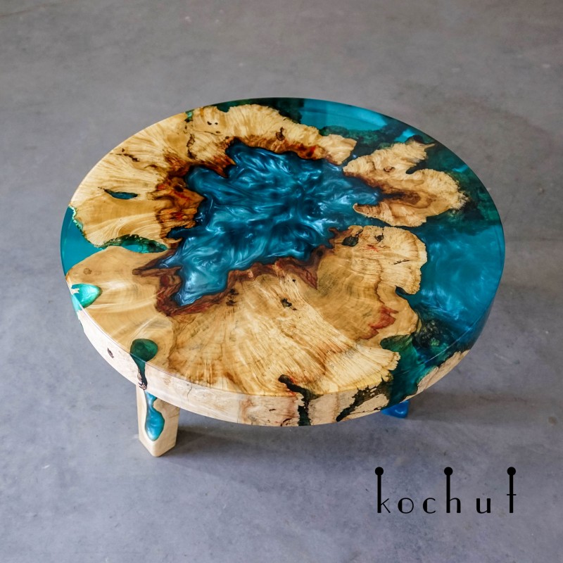 Side table «Mariana Trench». Maple, epoxy resin, varnish